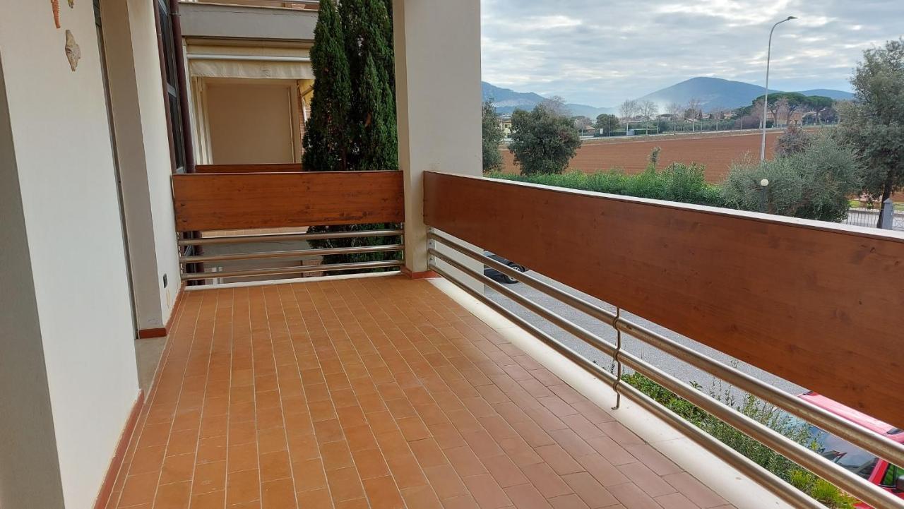 Appartamento Santa Costanza Con Piscina San Vincenzo Exterior photo
